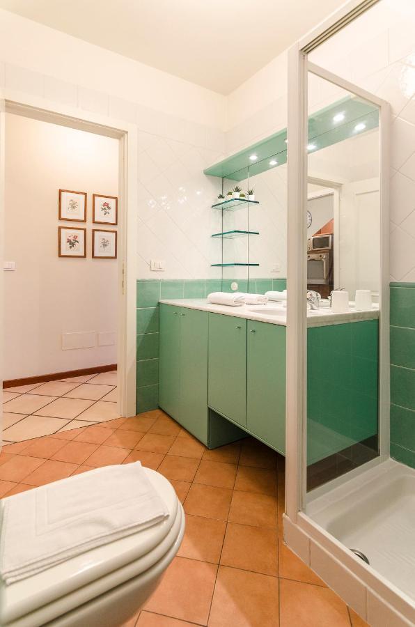 Flat 13: Elegante E Luminoso Con Terrazzo Privato Daire Bolonya Dış mekan fotoğraf