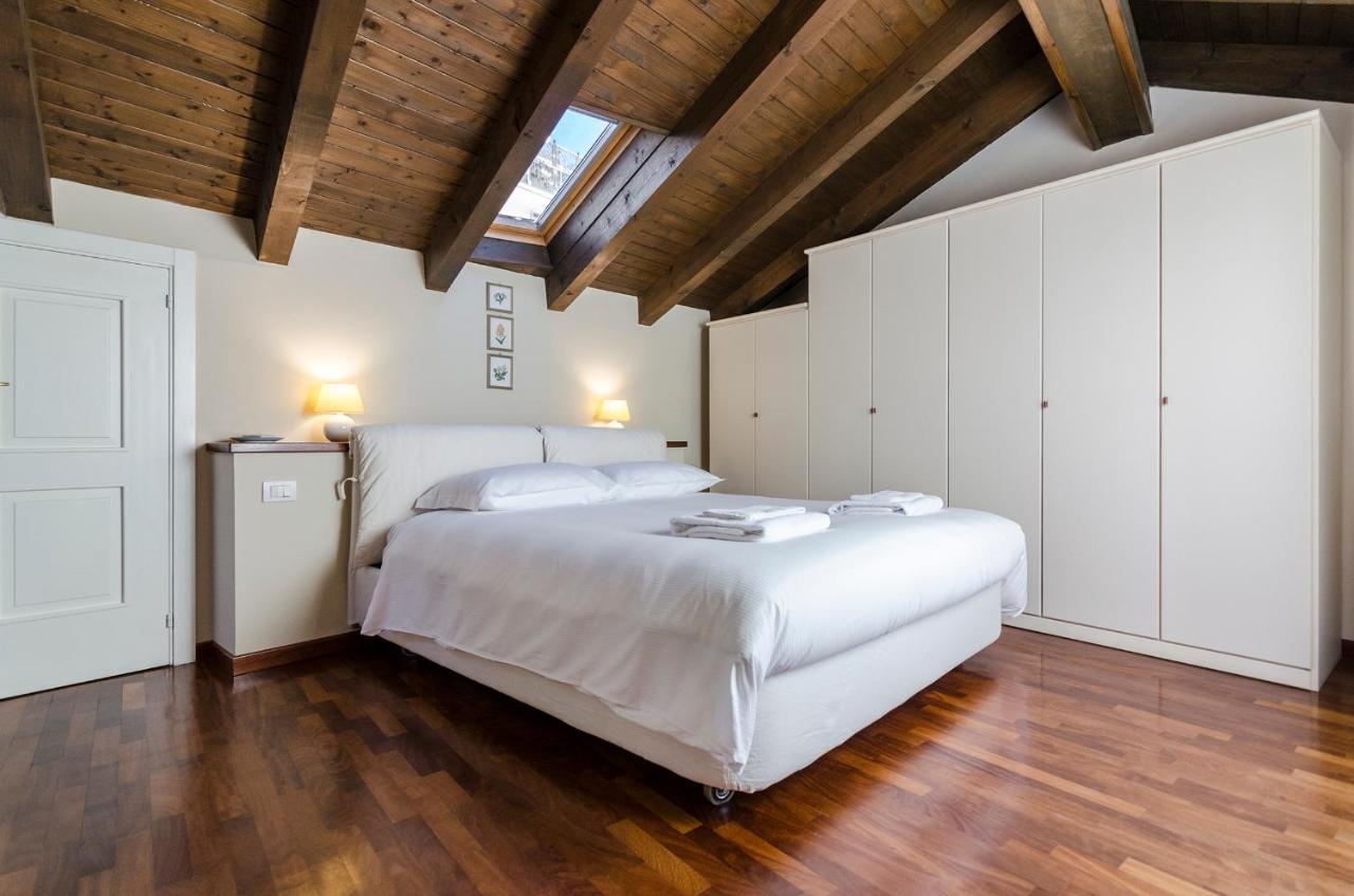 Flat 13: Elegante E Luminoso Con Terrazzo Privato Daire Bolonya Dış mekan fotoğraf