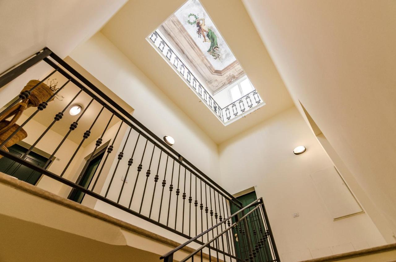 Flat 13: Elegante E Luminoso Con Terrazzo Privato Daire Bolonya Dış mekan fotoğraf