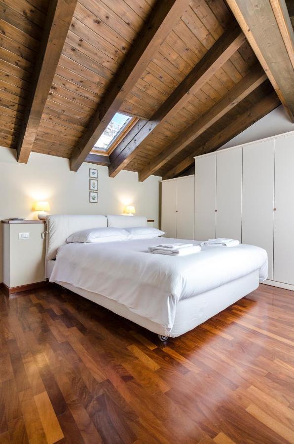Flat 13: Elegante E Luminoso Con Terrazzo Privato Daire Bolonya Dış mekan fotoğraf